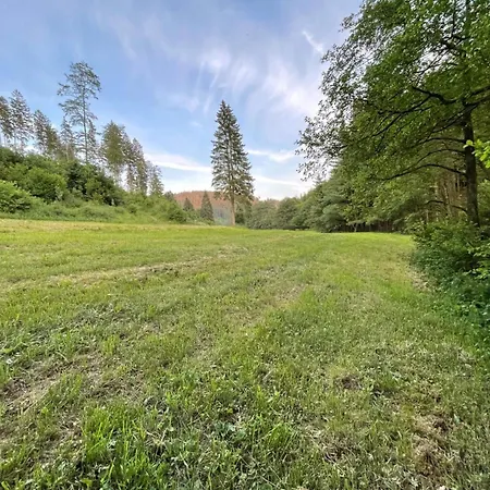 شقة Renovierte In Schwalefeld Mit Garten- Terrasse Und Grill By Interhome